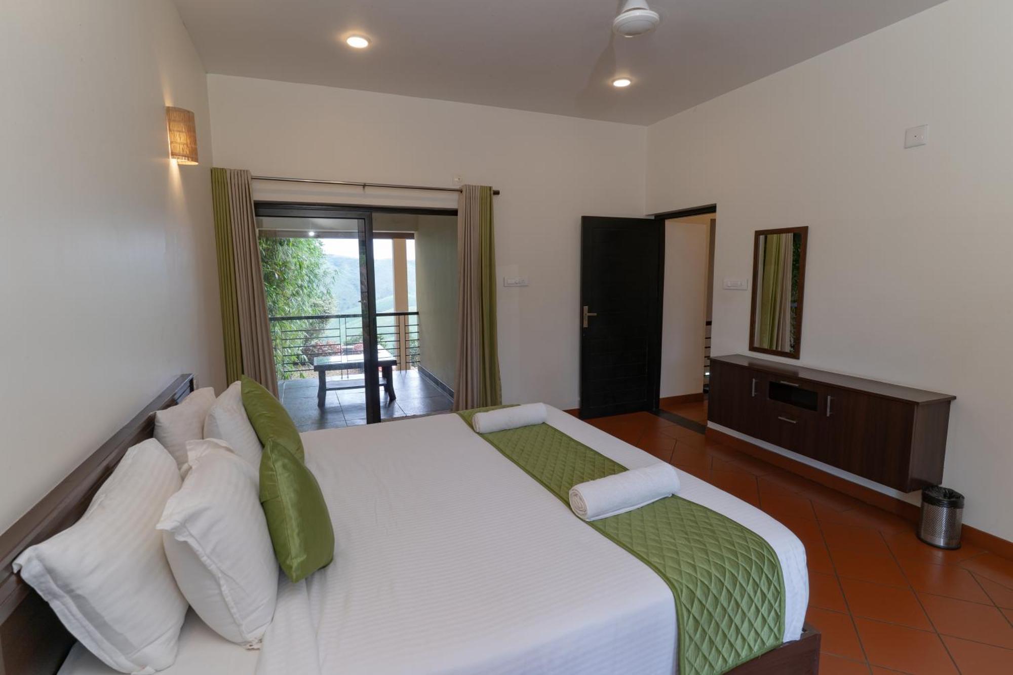 Bed and Breakfast Beyond Pines Вагамон Экстерьер фото